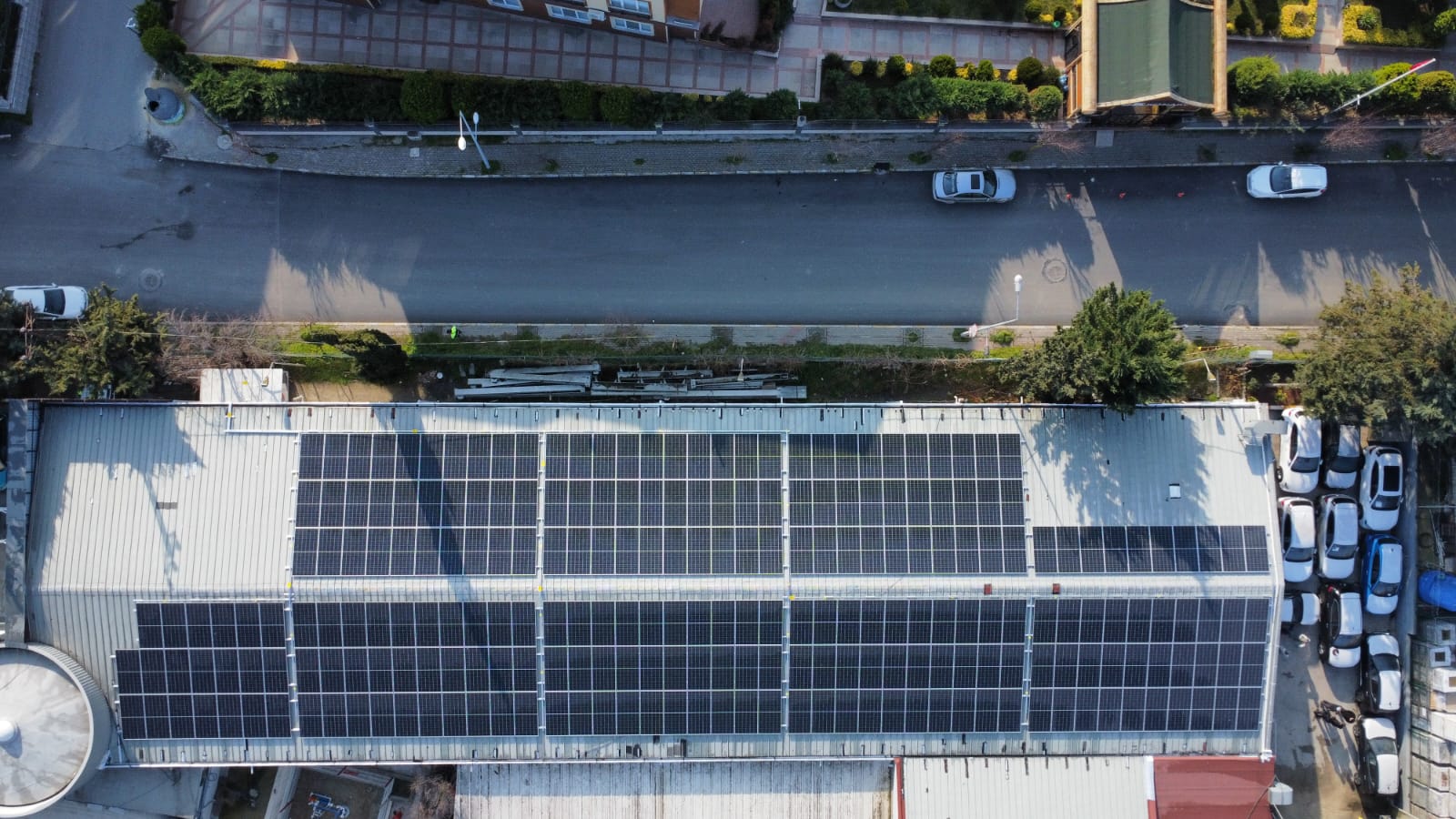 Kuzey Otomotiv - İstanbul Büyükçekmece - Çatı GES - 131,04 kWp